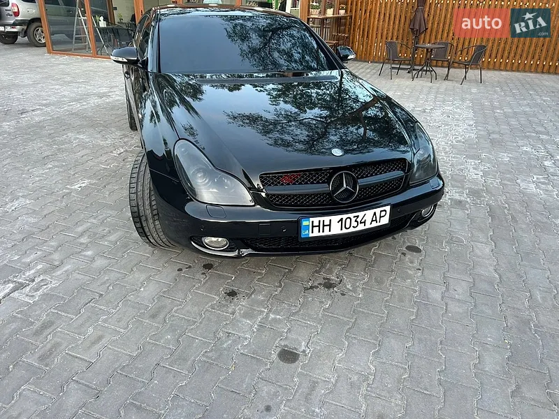 Mercedes-Benz CLS-Class 2005