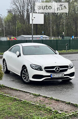 Купе Mercedes-Benz E 200 2017 в Черновцах