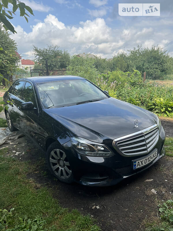 Mercedes-Benz E 200
