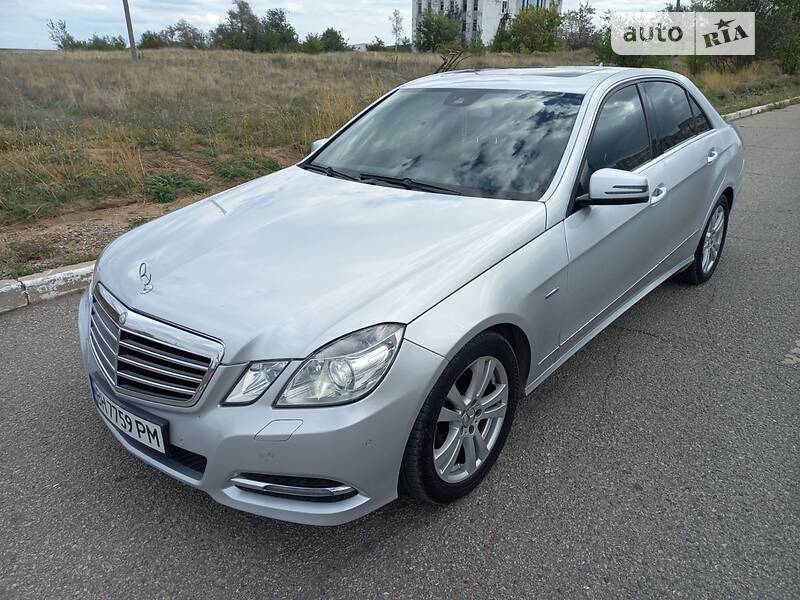 Mercedes-Benz E 220