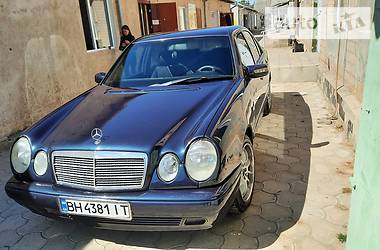 Mercedes-Benz E 280 1998 Mercedes-Benz E 280 1998