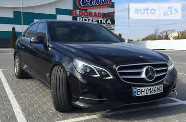 Mercedes-Benz E 300 E350 BlueTEC 2013 Mercedes-Benz E 300 E350 BlueTEC 2013