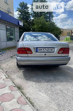 Седан Mercedes-Benz E 300 1997 в Новограде-Волынском