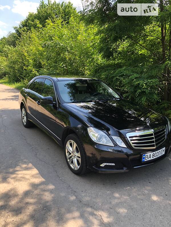 Mercedes-Benz E 350 AVANGARD
