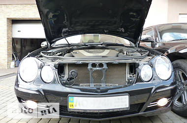  Mercedes-Benz E-Class 2007 в 