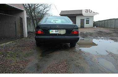 Купе Mercedes-Benz E-Class 1995 в Бородянке
