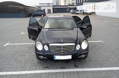 Седан Mercedes-Benz E-Class 2004 в Хмельницком