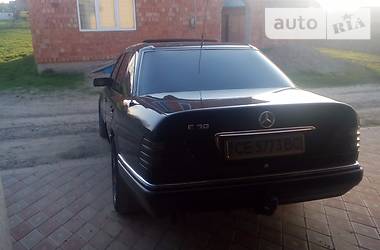 Седан Mercedes-Benz E-Class 1994 в Черновцах