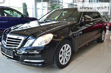 Седан Mercedes-Benz E-Class 2012 в Хмельницком