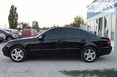 Седан Mercedes-Benz E-Class 2006 в Харькове