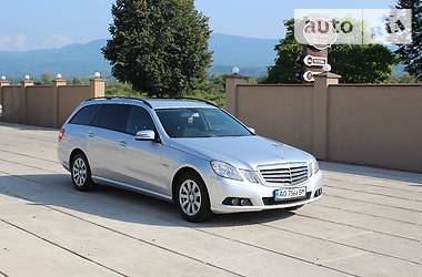 Универсал Mercedes-Benz E-Class 2010 в Тячеве