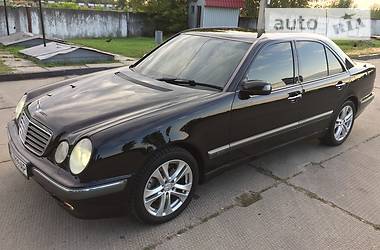 Седан Mercedes-Benz E-Class 2001 в Ковеле