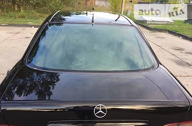 Седан Mercedes-Benz E-Class 2001 в Ковеле