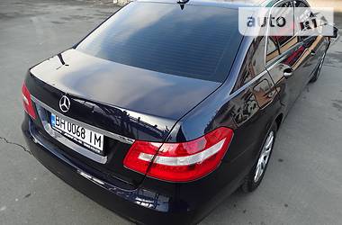 Седан Mercedes-Benz E-Class 2012 в Одессе