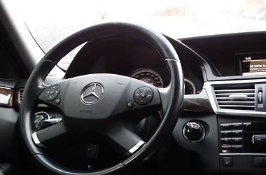 Седан Mercedes-Benz E-Class 2012 в Одессе