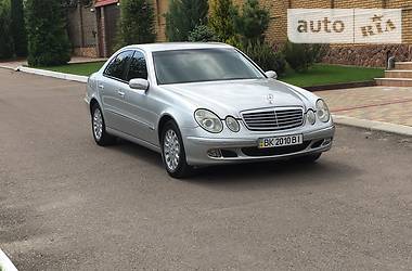 Седан Mercedes-Benz E-Class 2004 в Рівному