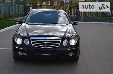 Седан Mercedes-Benz E-Class 2007 в Киеве