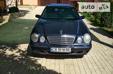 Седан Mercedes-Benz E-Class 1999 в Одессе