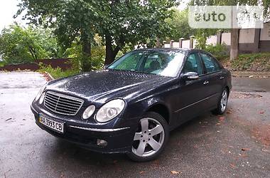 Седан Mercedes-Benz E-Class 2002 в Киеве