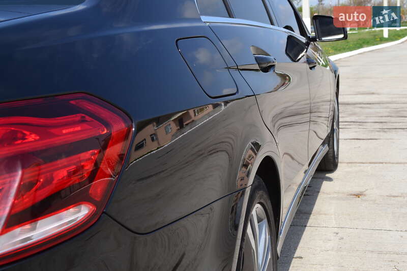 Седан Mercedes-Benz E-Class 2013 в Вінниці