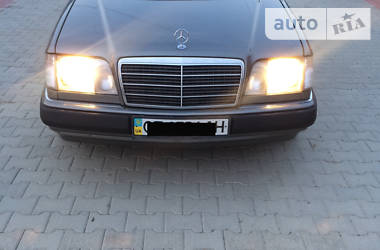 Універсал Mercedes-Benz E-Class 1994 в 