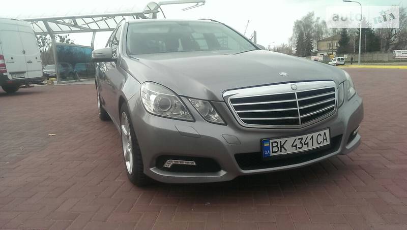 Универсал Mercedes-Benz E-Class 2010 в Ровно