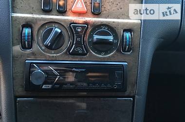 Седан Mercedes-Benz E-Class 2002 в 