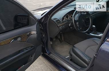 Седан Mercedes-Benz E-Class 2002 в 