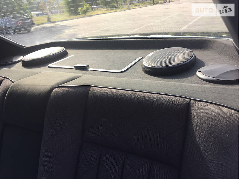 Седан Mercedes-Benz E-Class 1994 в Запоріжжі