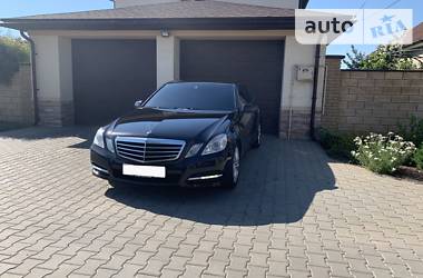 Седан Mercedes-Benz E-Class 2012 в Одессе