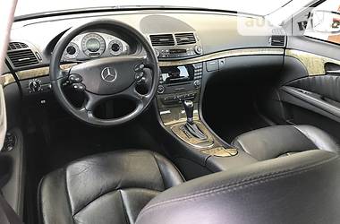 Седан Mercedes-Benz E-Class 2008 в Одессе