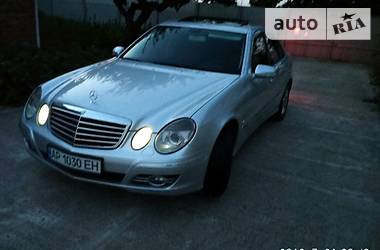 Седан Mercedes-Benz E-Class 2006 в Мелітополі