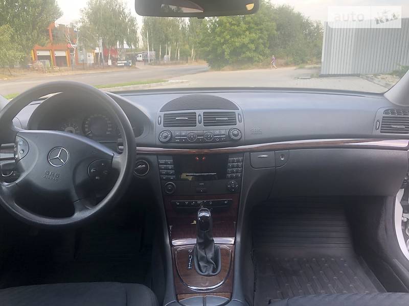 Седан Mercedes-Benz E-Class 2003 в Білій Церкві фото 3 Седан Mercedes-Benz E-Class 2003 в Білій Церкві