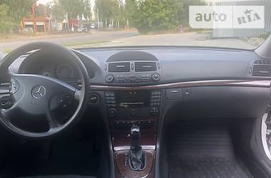 Седан Mercedes-Benz E-Class 2003 в 