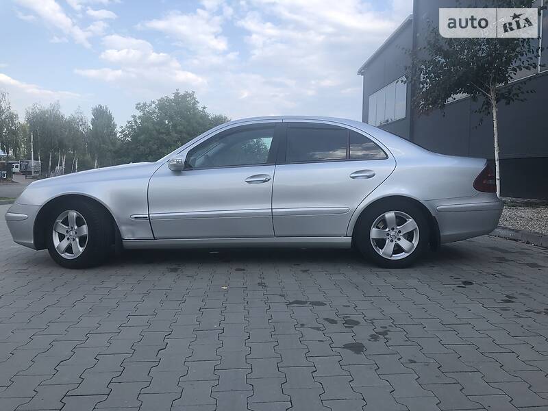 Седан Mercedes-Benz E-Class 2003 в Білій Церкві фото 13 Седан Mercedes-Benz E-Class 2003 в Білій Церкві