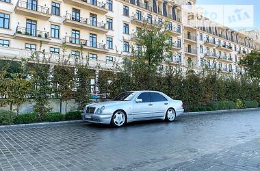 Седан Mercedes-Benz E-Class 1997 в Одессе