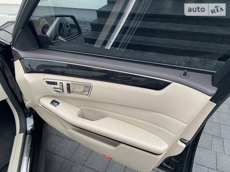 Седан Mercedes-Benz E-Class 2009 в Луцьку