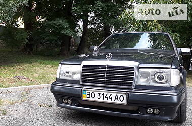 Купе Mercedes-Benz E-Class 1994 в Тернополе