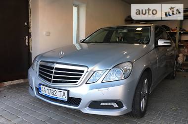 Седан Mercedes-Benz E-Class 2009 в 