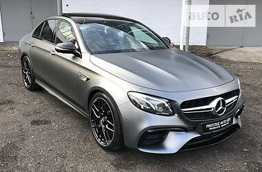 Седан Mercedes-Benz E-Class 2020 в 