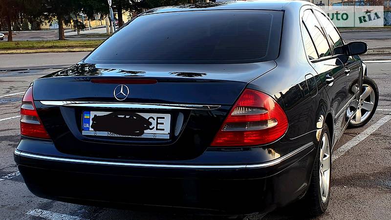 Седан Mercedes-Benz E-Class 2002 в Луцьку