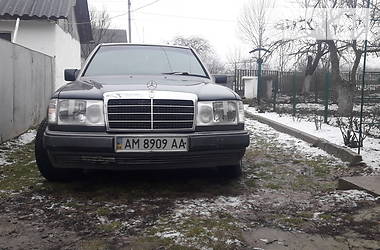 Седан Mercedes-Benz E-Class 1991 в Монастырище