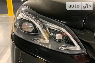 Седан Mercedes-Benz E-Class 2013 в 