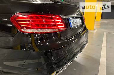 Седан Mercedes-Benz E-Class 2013 в 
