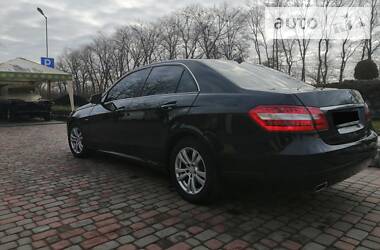 Седан Mercedes-Benz E-Class 2011 в Бердичеві