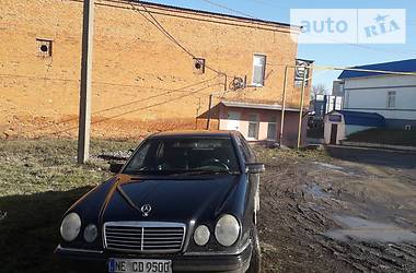 Седан Mercedes-Benz E-Class 1997 в Тетиеве