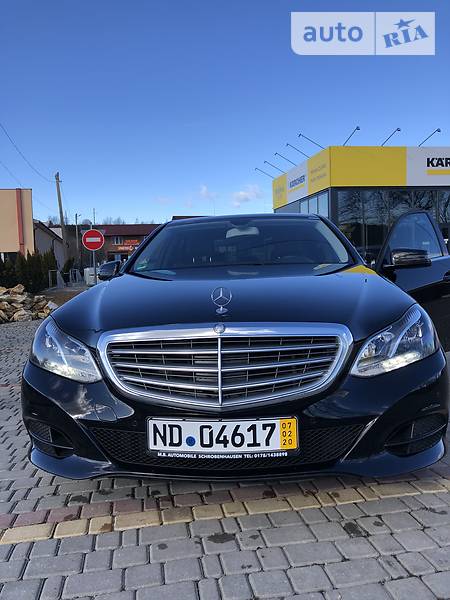 Седан Mercedes-Benz E-Class 2014 в Иршаве