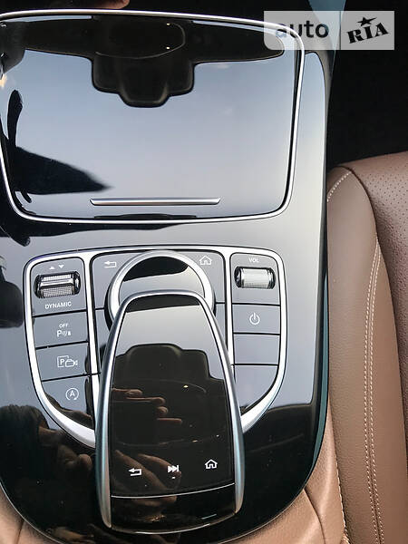 Седан Mercedes-Benz E-Class 2018 в Києві