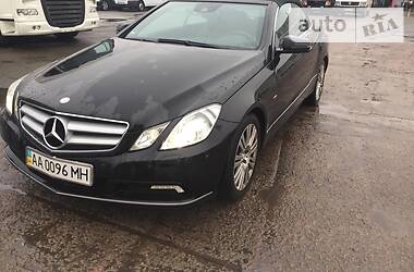 Кабриолет Mercedes-Benz E-Class 2010 в Киеве