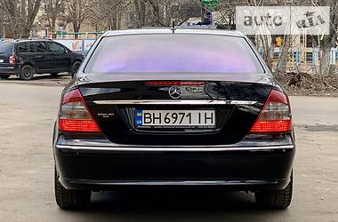 Седан Mercedes-Benz E-Class 2006 в Одессе